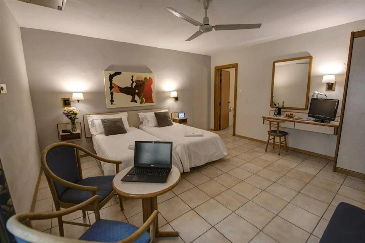 สเลียมา ชาเลต์ โฮเต็ล Hotel สลีมา ภายนอก รูปภาพ