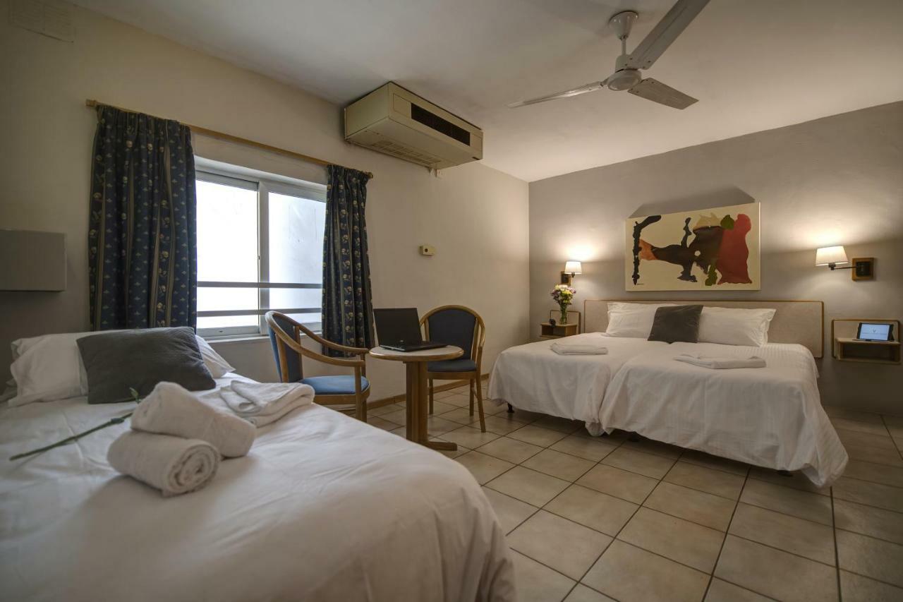 สเลียมา ชาเลต์ โฮเต็ล Hotel สลีมา ภายนอก รูปภาพ